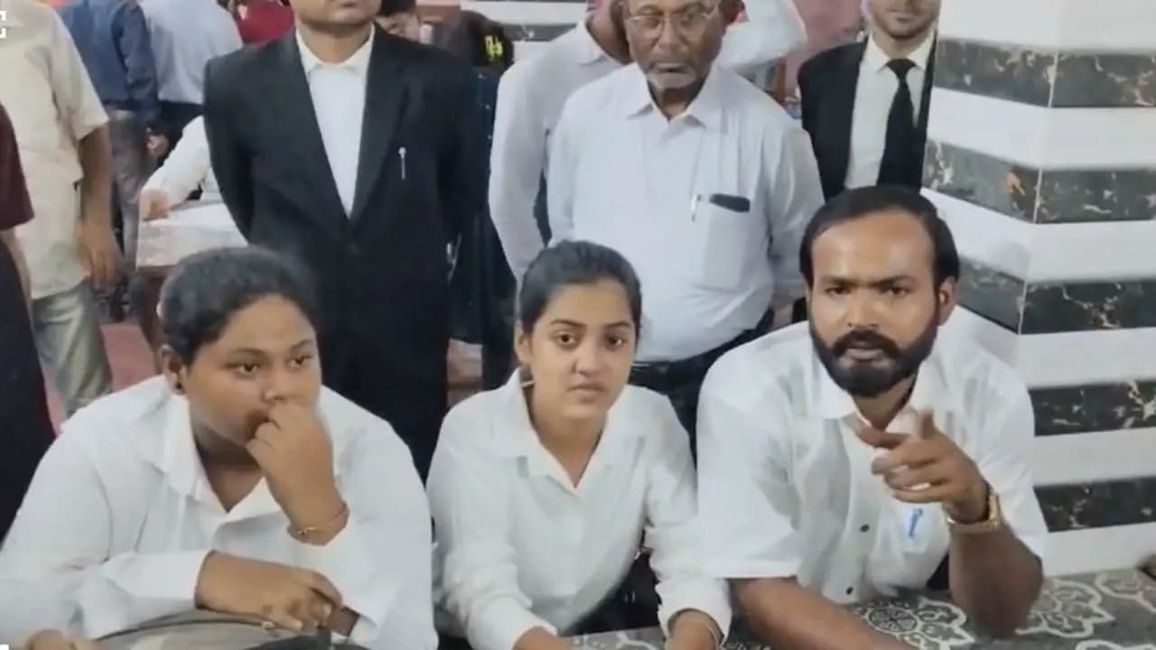 Bangaon Shocker: Police arrest 3 people for allegedly impersonating lawyers in Bangaon Court