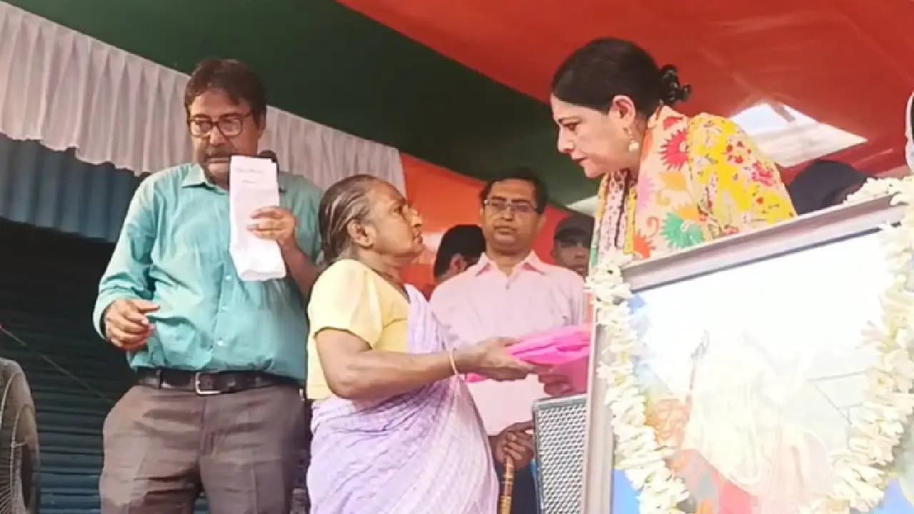 Agnimitra Paul Takes to the Streets to Raise Awareness Among People About Dengue Prevention