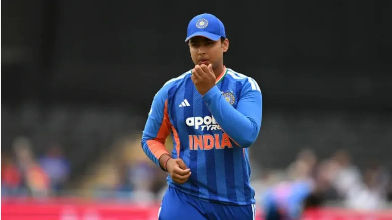 Vaibhav Sooryavanshis sharp DRS call helped East Zone remove Ricky Bhui early in the Duleep Trophy final