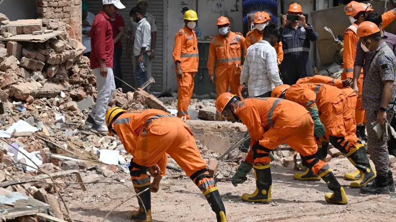 Delhi Building Collapse Update: NHRC Seeks Plan From Delhi Govt UGC for students Hostels After Building Collapse 