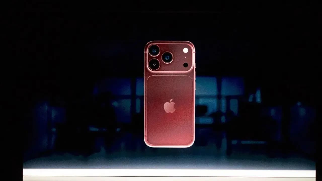 Why Apple never reduces iPhone price in India