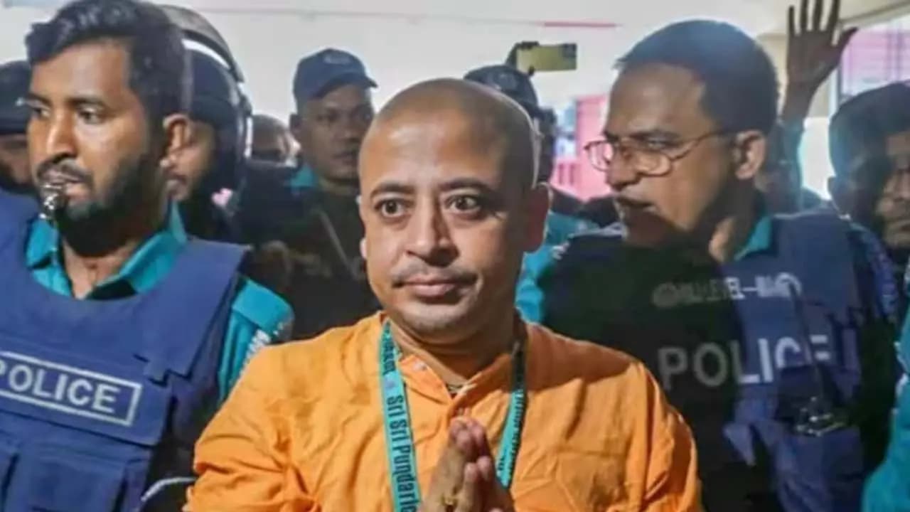 Bangladesh grants Hindu rights leader Chinmoy Krishna Das released from jail on five hour parole