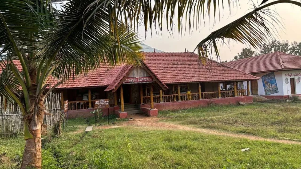 Indian Village 17 Families No Electricity Smartphone Lpg Vedic Lifestyle