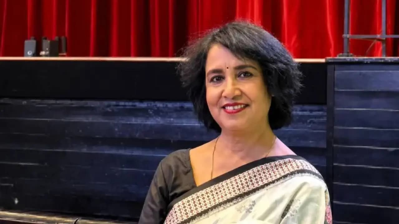 Taslima Nasrin Speech in Kolkata now in The Question Paper of South Point School