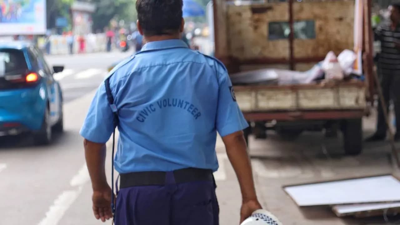 ACB Detain Civic Volunteer In Purba Medinipur