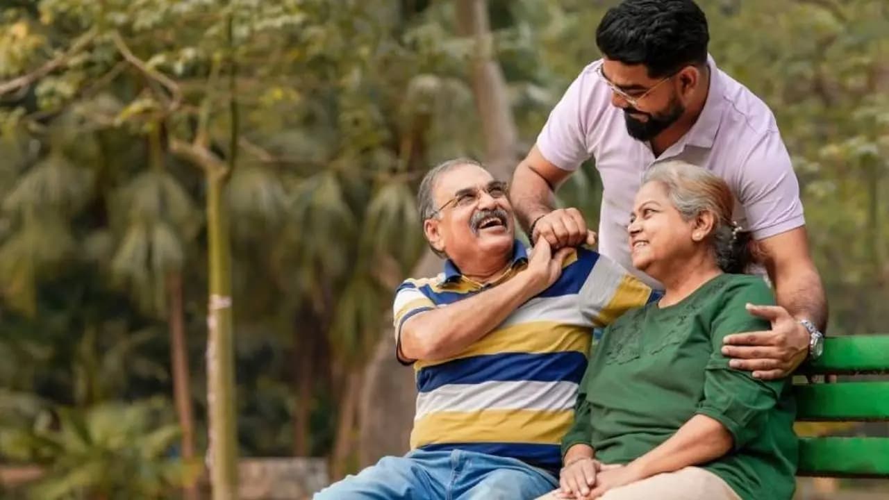 How to manage well-being of your aged parents who stay alone in your hometown