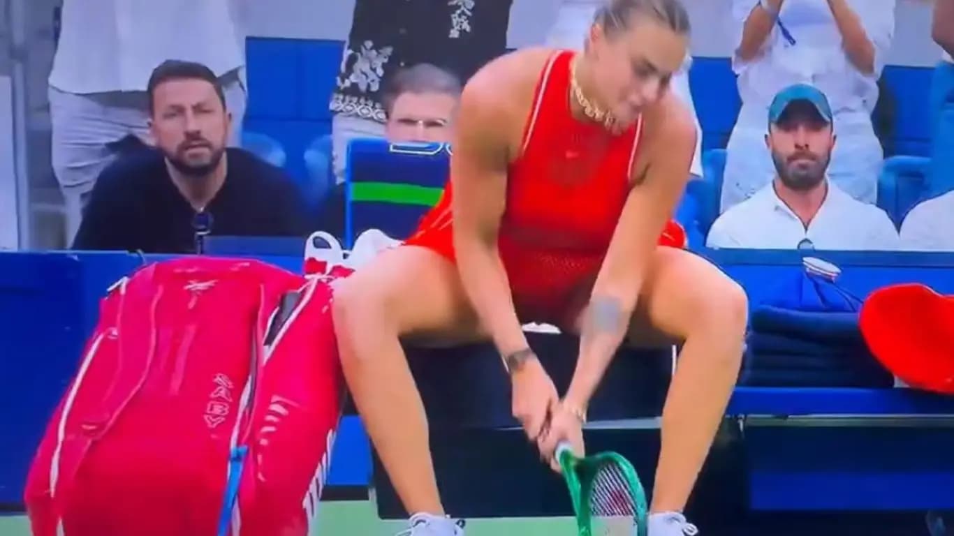  Aryna Sabalenka vents frustration after US Open defeat smashing racket and brushing off cameraman 