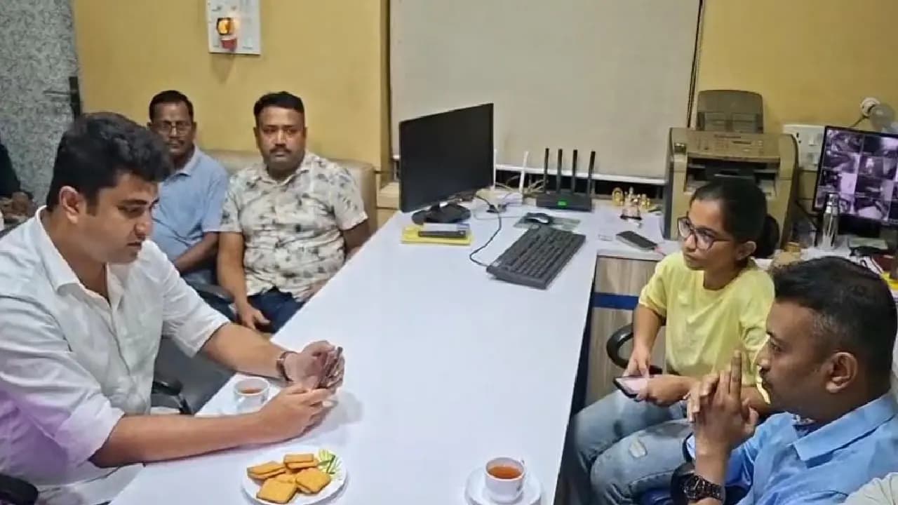 Subhrangsu Roys wife missing after nepal floods Shatarup Ghosh meets Mukul Roys son