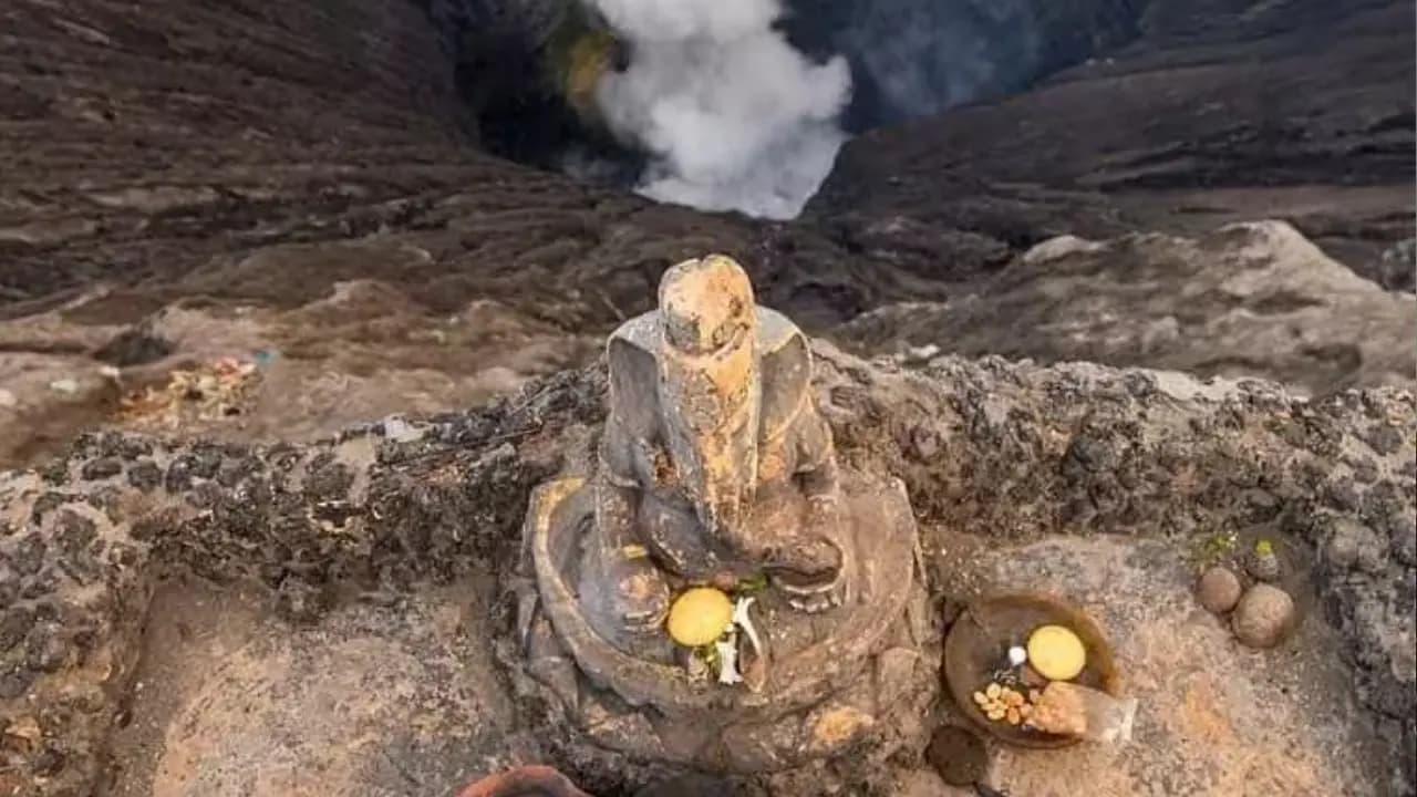 Ganesha residing within an active volcano! Where is this 700-year-old shrine located?