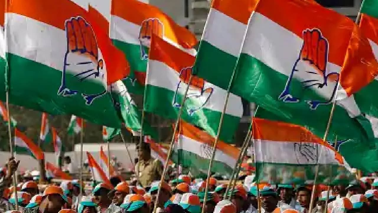 Controversy Raised Over Formation Of Bengal Congress District Organisation 