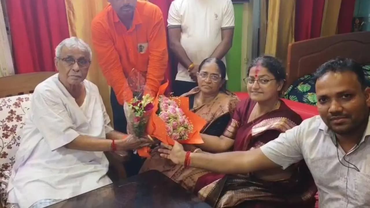 Nandigram By-Election: Hasi Rani Rath Takes Sishir Adhikari’s Blessings