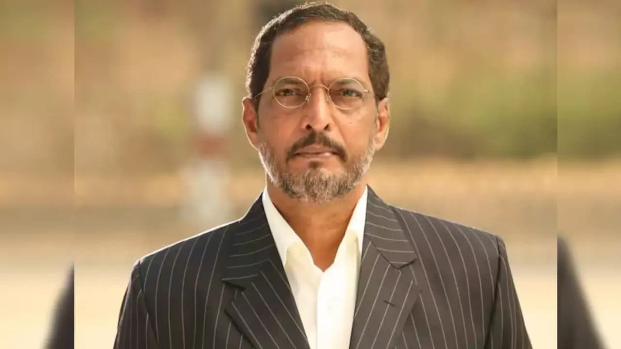 Nana Patekar refused Luxury Car and distributed Money among Farmers