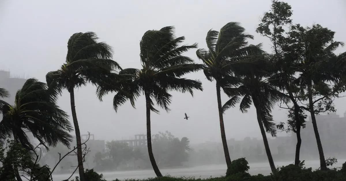 Kolkata Weather: Thunderstorms Warning in Kolkata, South Bengal, Heavy Rainfall Warning in Nine Districts in West Bengal On September 17