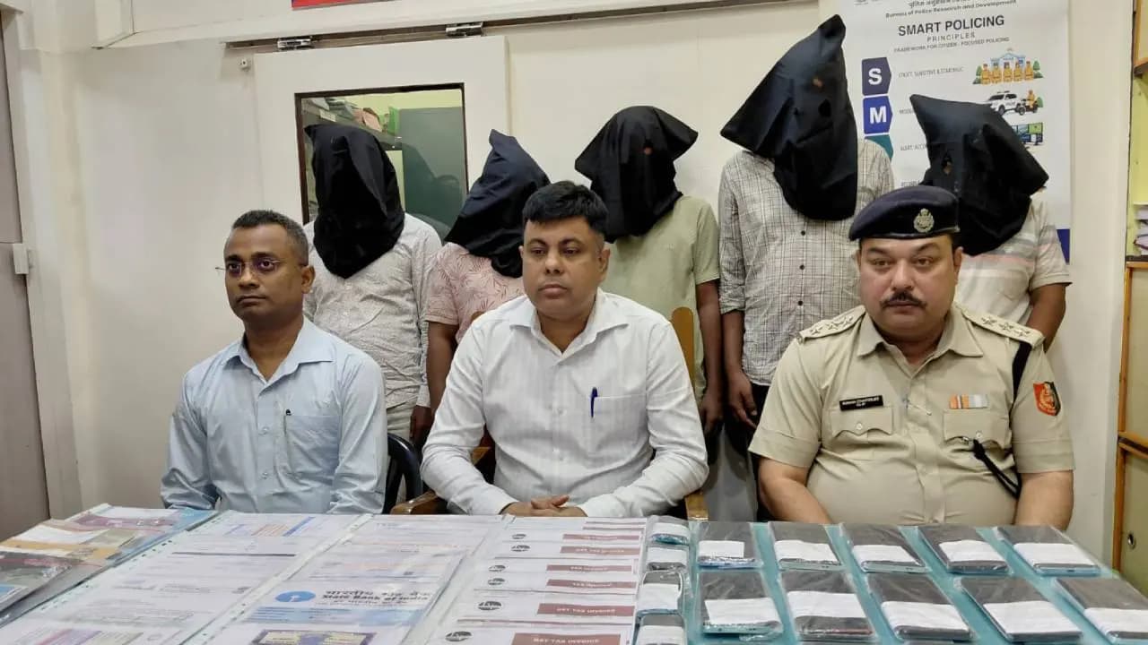 Fake lottery racket busted five youths from Bihar arrested