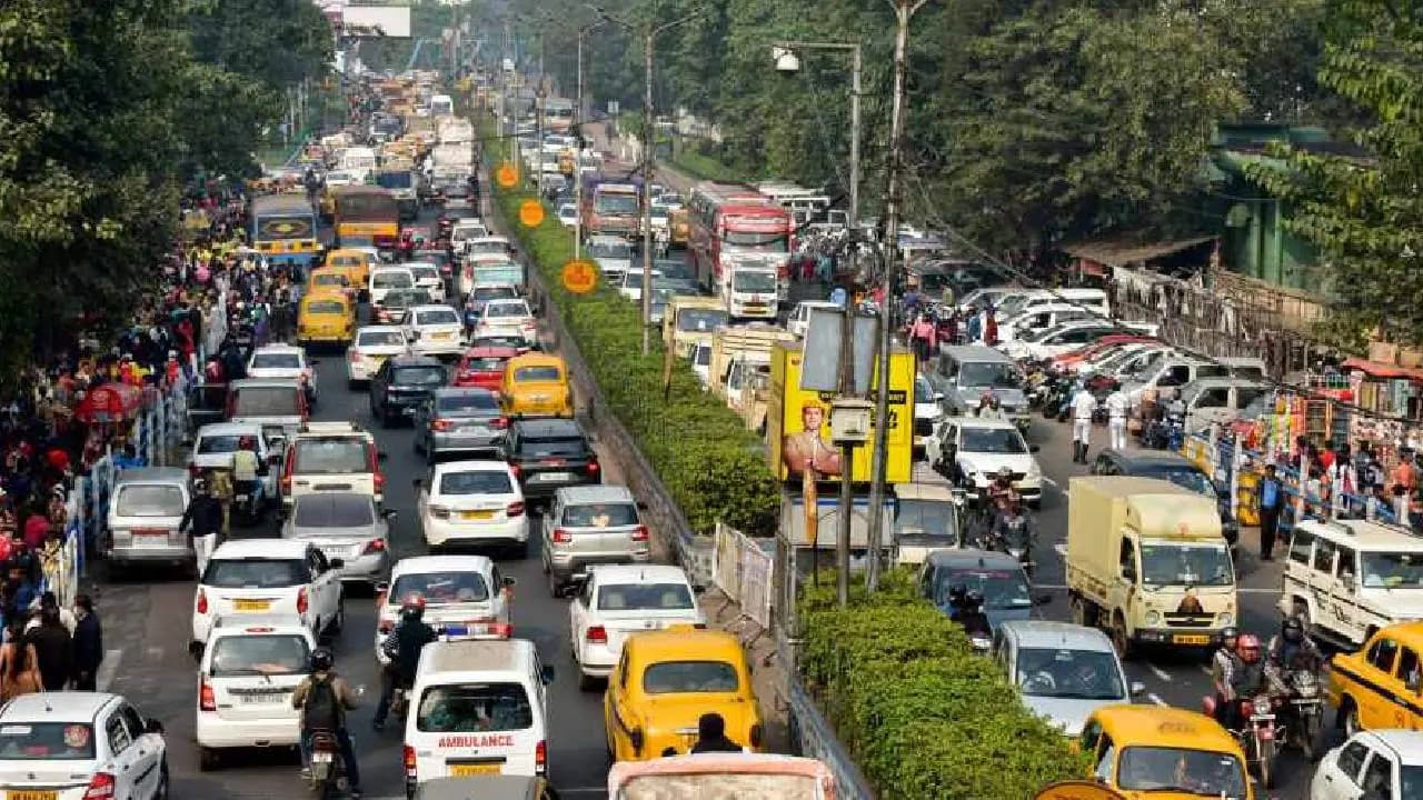 West Bengals traffic system big update: West Bengal Police has launched a new control room to monitor the traffic system across the state