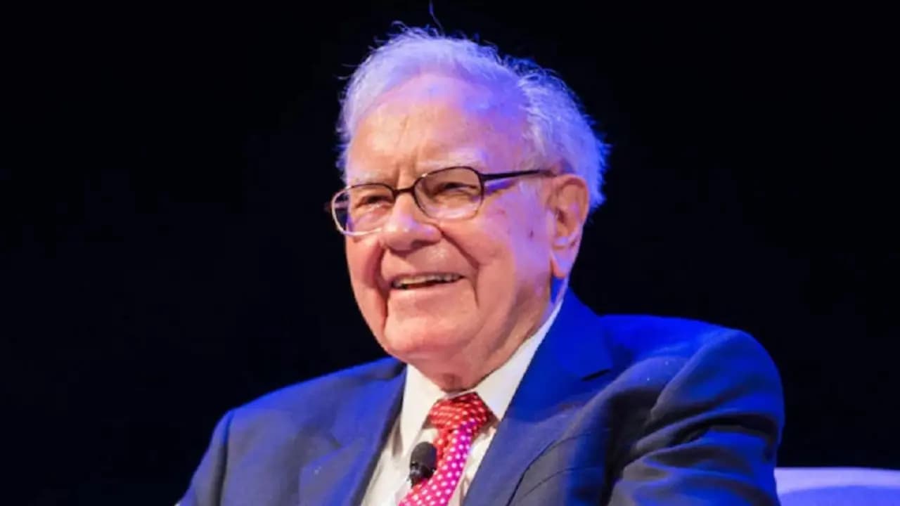 Warren Buffett Retirement: Warren Buffett Steps Down As Berkshire Hathaway Chairman who takes over next