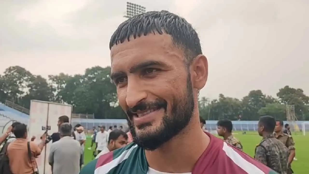 Yesterday after seeing the trophy cabinet in club, I had said, we will win 31st Kolkata League tomorrow, claims Star footballer Manvir Singh 