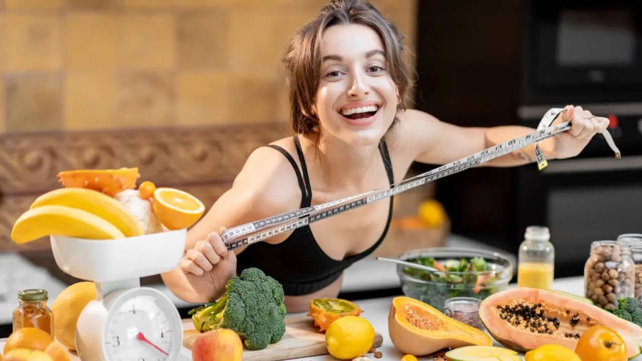 Durga Puja Weight Loss Diet: Dietitian explains One Month Pre-Festival Meal Plan for Glowing Skin and hair