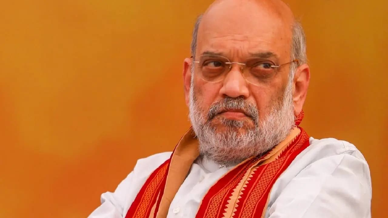 Amit Shah Health Update: Union Minister Amit Shah Suffered Food Poisoning In Karnataka 