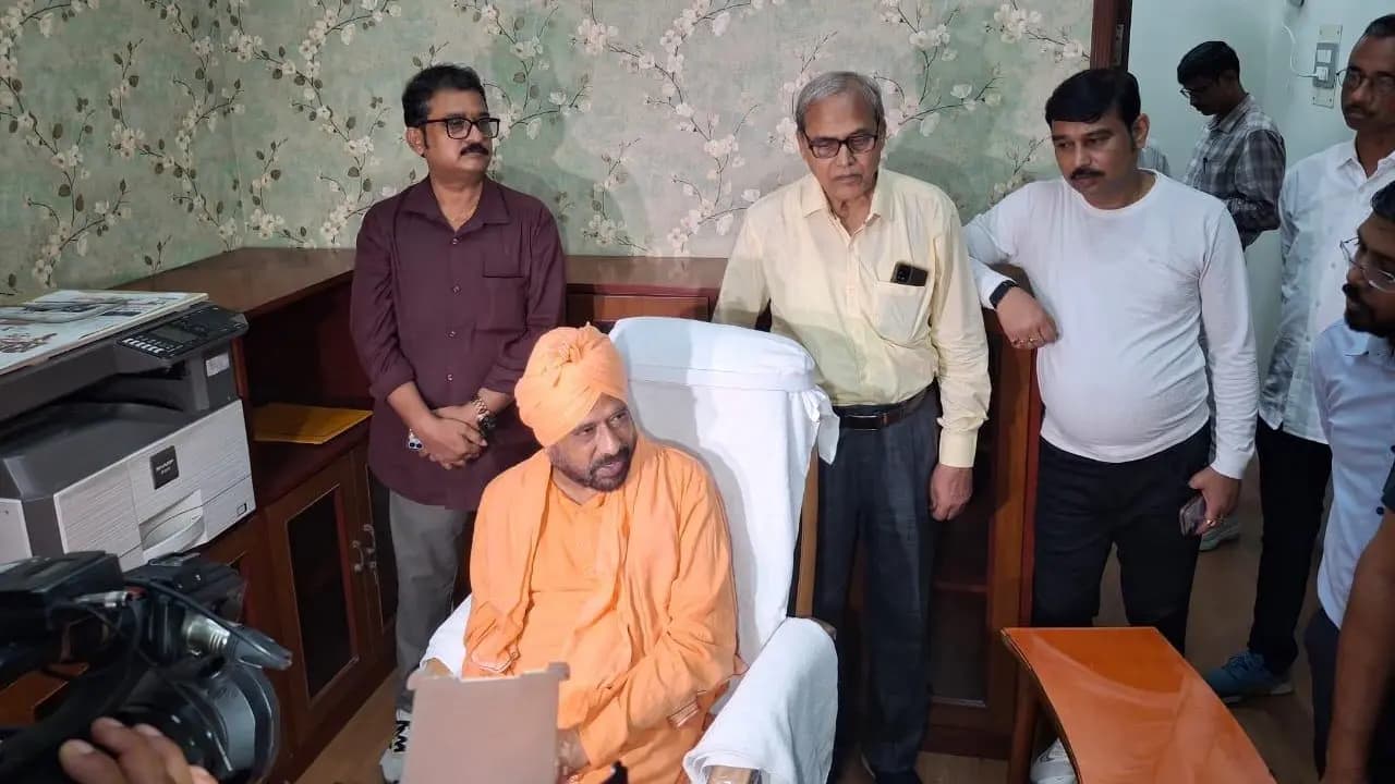 West Bengal government allotted personal cabin to Swami Pradiptananda aka kartik maharaj