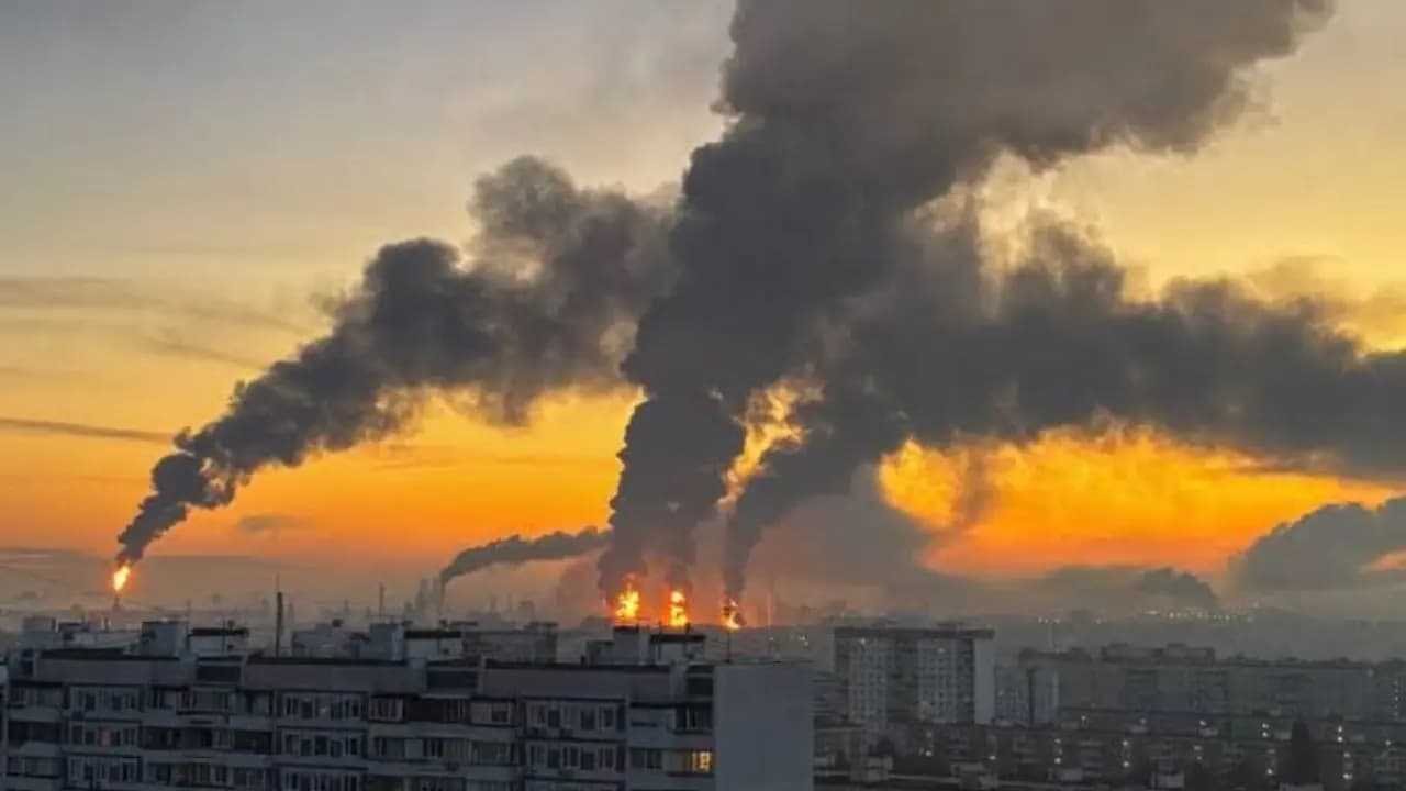 Ukraine Russia War: After Ukrainian Drone Attack On Moscow Russian Strikes Rain Fire On Kyiv Four Killed