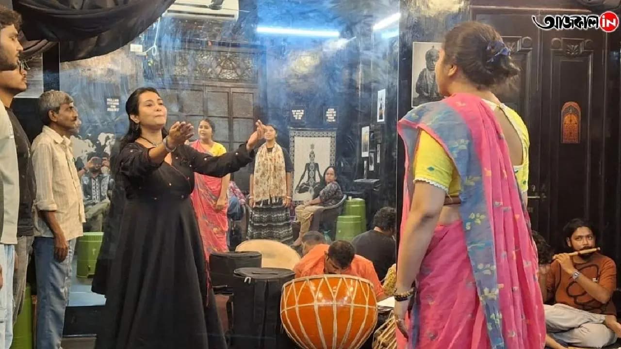 A new play about old Bengali play actress golapsundari will be staged on 6 octobor