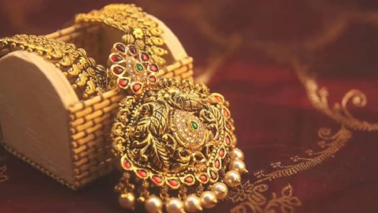 Gold Price Kolkata: Check 22 & 24 Carat Gold Today's Price in Bengal and Others Cities On 22 September 