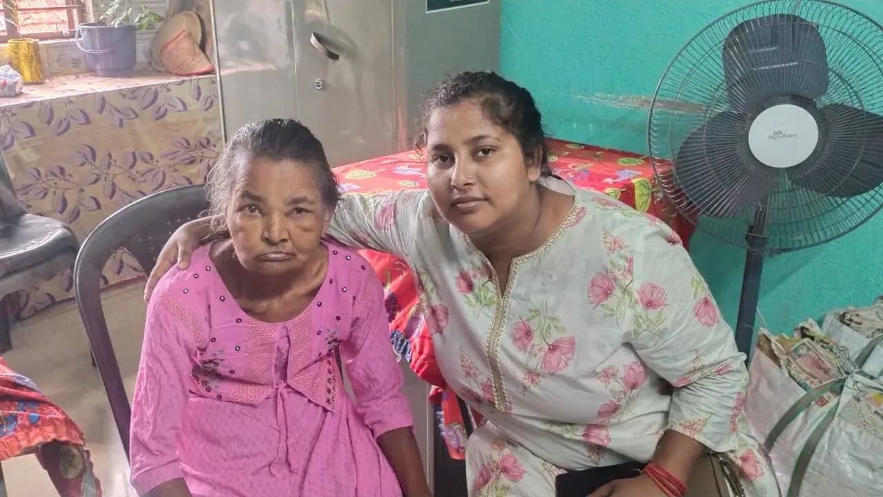 Before Durga Pujo Ham Radio Helps Reconnect Missing 67-Year-Old Woman with Her Family