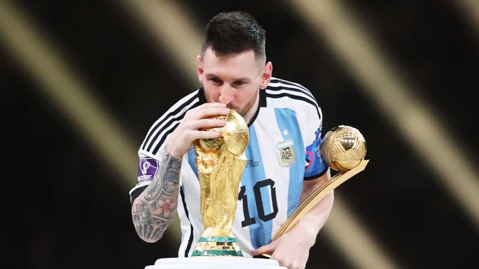 Lionel Messi reveals Special Jersey for final Argentina apppearance 