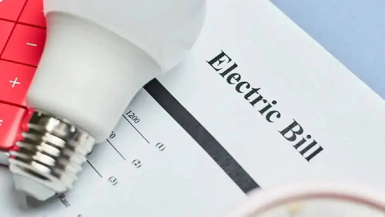 Know the reason of high electricity bill Is Your AC Really the Only Reason for High Electricity Bills 