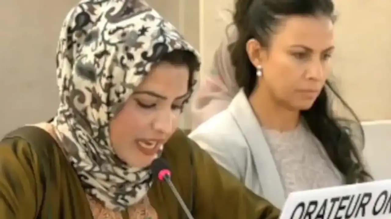 Pak Falsehoods Regarding PoK: Indias daughter makes the nation proud Taslima Akhtar from Baramulla exposed Pakistans lies regarding PoK at the UN Do you know who she is Her background is truly remarkable