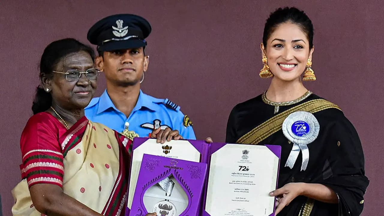 National Film Awards: how much money artists receive? What else is awarded alongside the Swarna Kamal and Rajat Kamal?