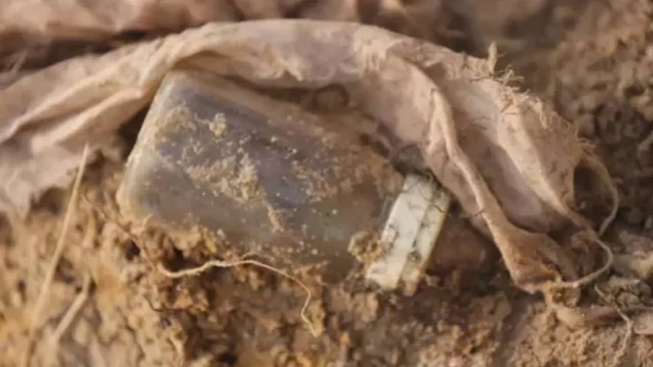 Bangles schoolbags milk bottles world is shuddering at the brutality revealed by the mass grave in Sri Lanka