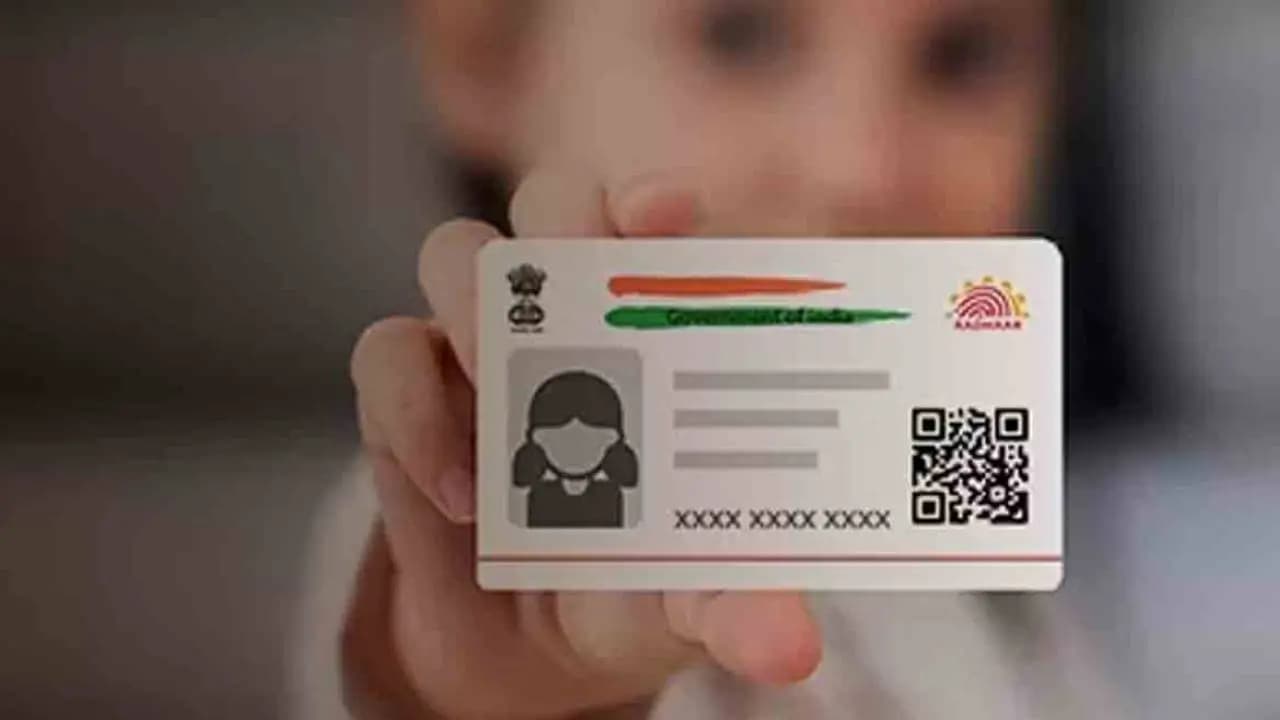 Baal Aadhaar Update: Biometric Update Mandatory at Age 5 and 15, Check Rules and Deadline