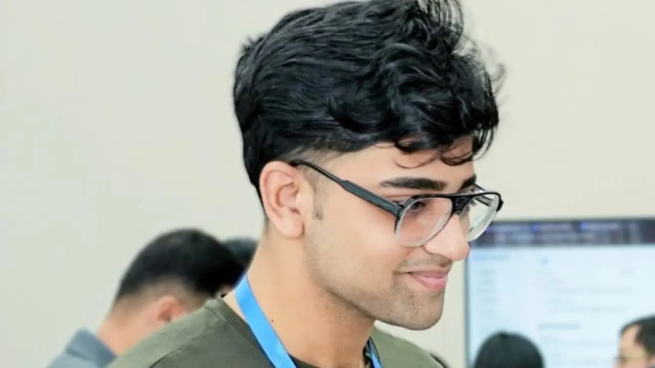 Success Story: Soumedhik Banerjee Bharati of SNU gets opportunity for higher studies in one of the Top Ranking University in the field of AI