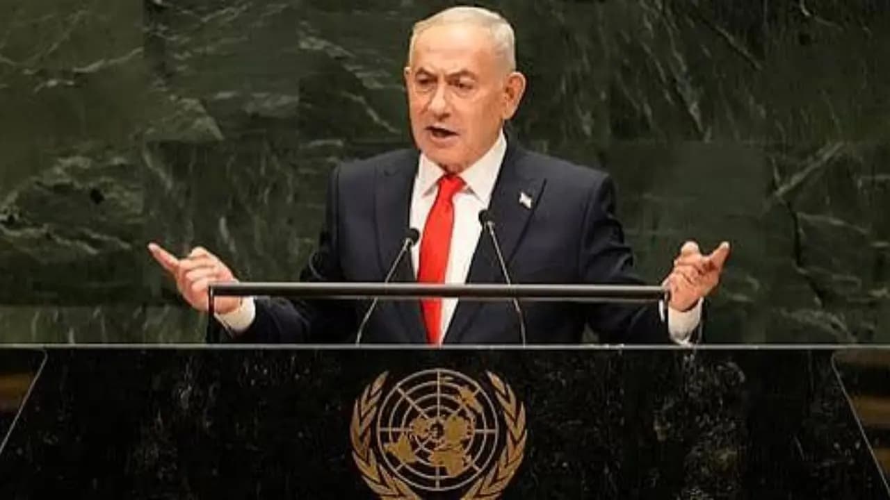 Netanyahu Face Loss at UN: Netanyahu Brings A Pager To UN In Hopes Of Cheers Gets Jeers Instead