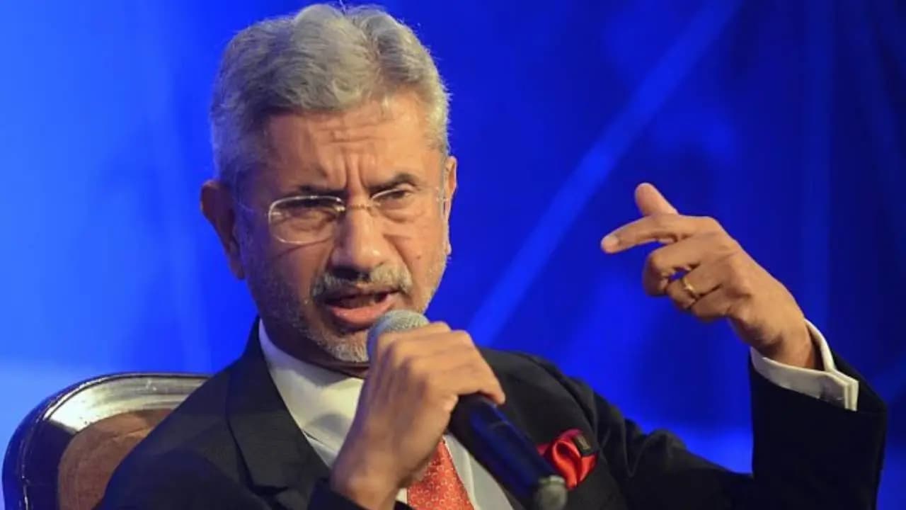 Jaishankar lashed out immediately upon hearing the Pakistani journalist's question