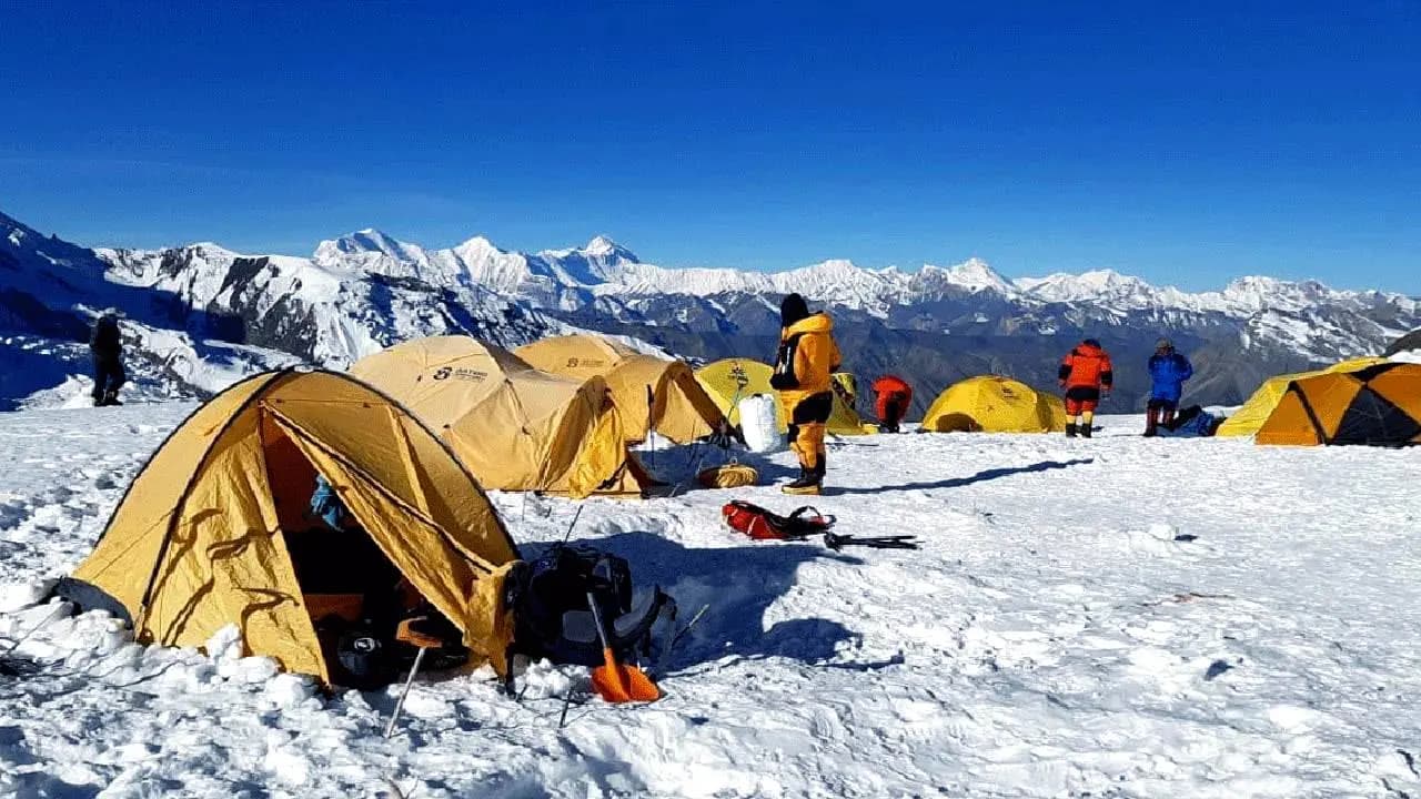 10 missing as Avalanche strikes Nepal Himlung Himal base camp, ৃৃ