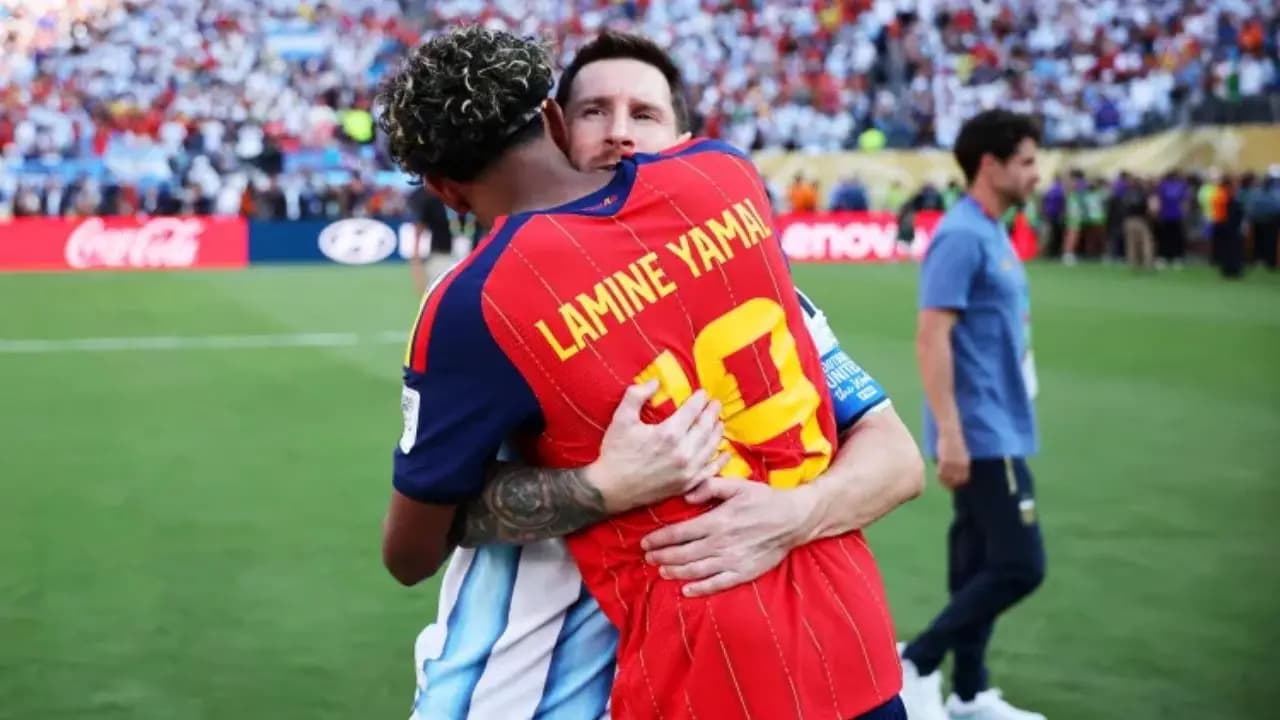 What did Lamine Yamal say to Lionel Messi after the World Cup final