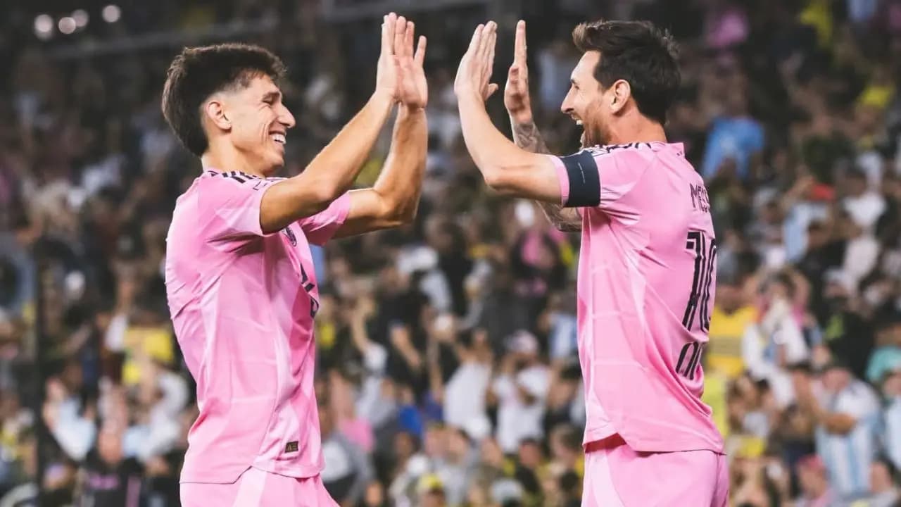  Lionel Messis stunning free kick goal against Columbus Crew puts him on the verge of a historic record 