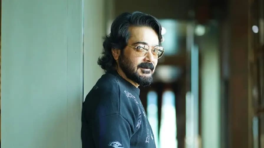 Prosenjit Chatterjee Turns Magician for Jadukar Satyacharan: Teaser Poster Unveiled at Grand Mahurat
