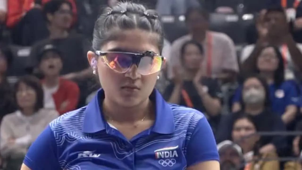 Esha Singh won silver in the womens 25m pistol at the Asian Games 2026 