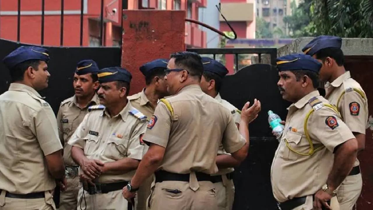 Parents Sold Newborn Baby To Buy Expensive Phone, Gold Jewellery, He Resold Three Times in Several States