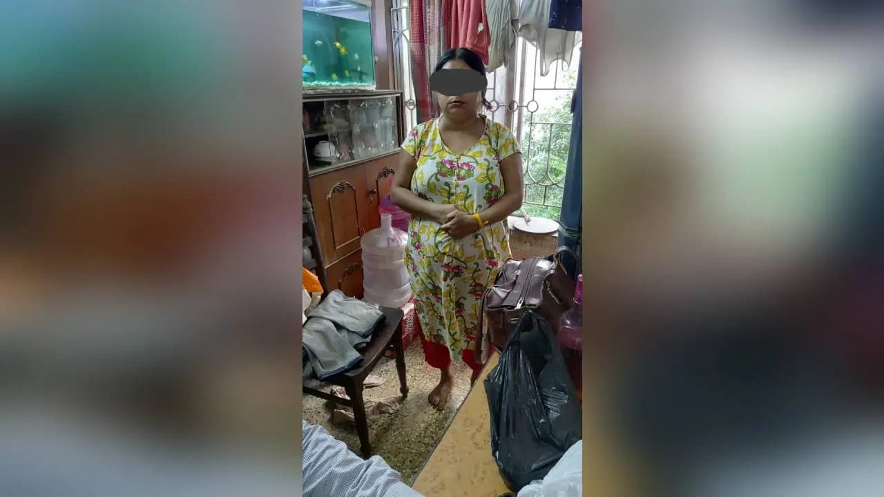 Police Raid: Allegation of abuse of a minor under the pretext of a job offer police raid a New Alipore flat and rescue a 17 year old girl 