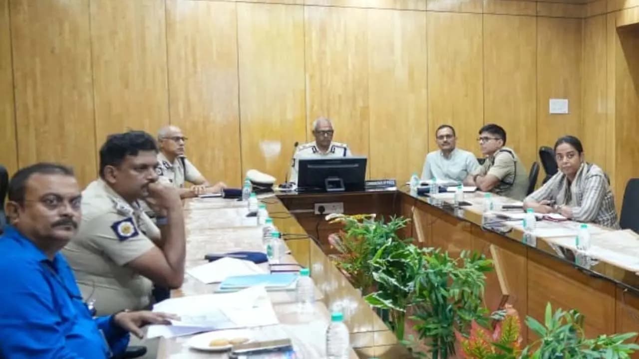 Kolkata Police: Meeting at Lalbazar to curb drug trafficking emphasis on information sharing in which areas