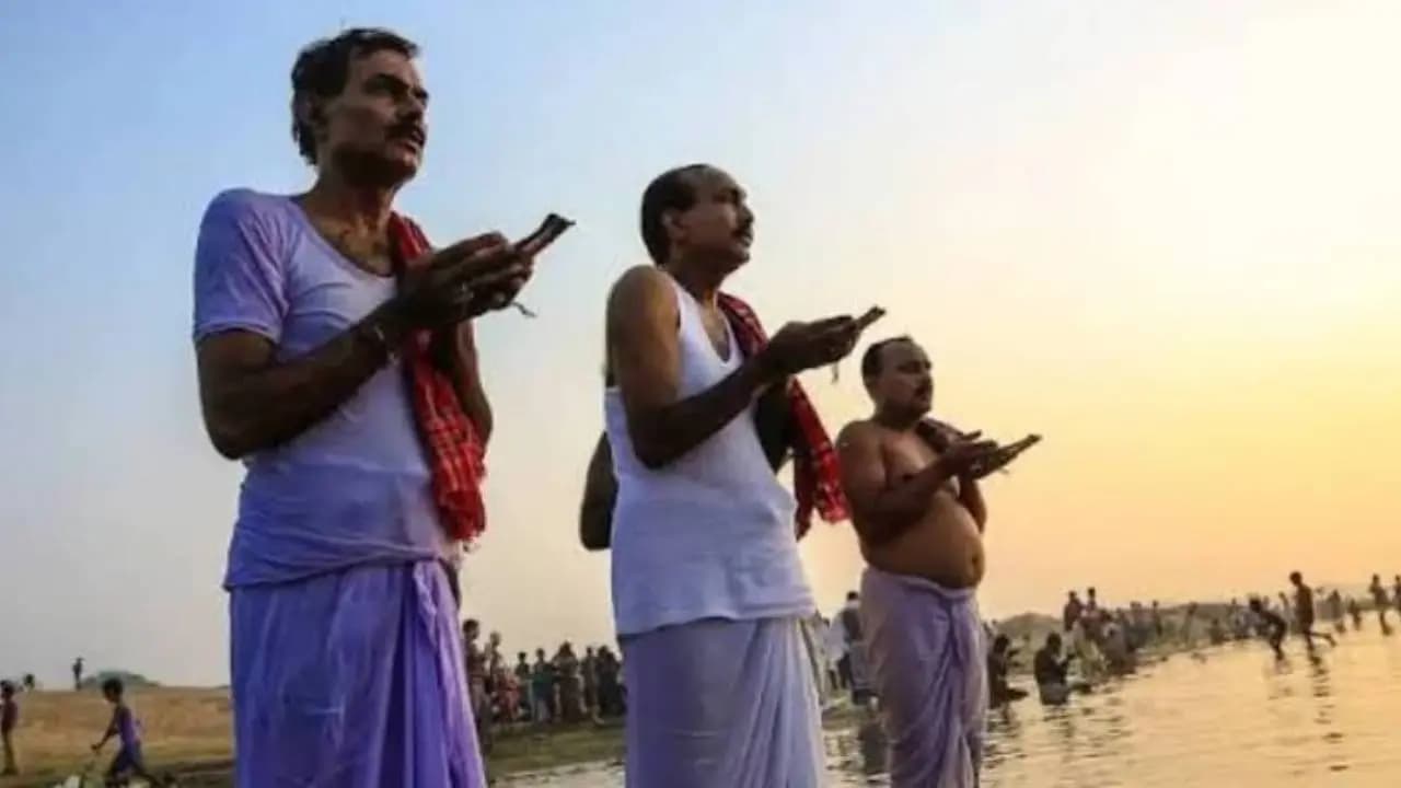 The History of Tarpan in the Mahabharata: The Mythological Tale of the Generous Karna
