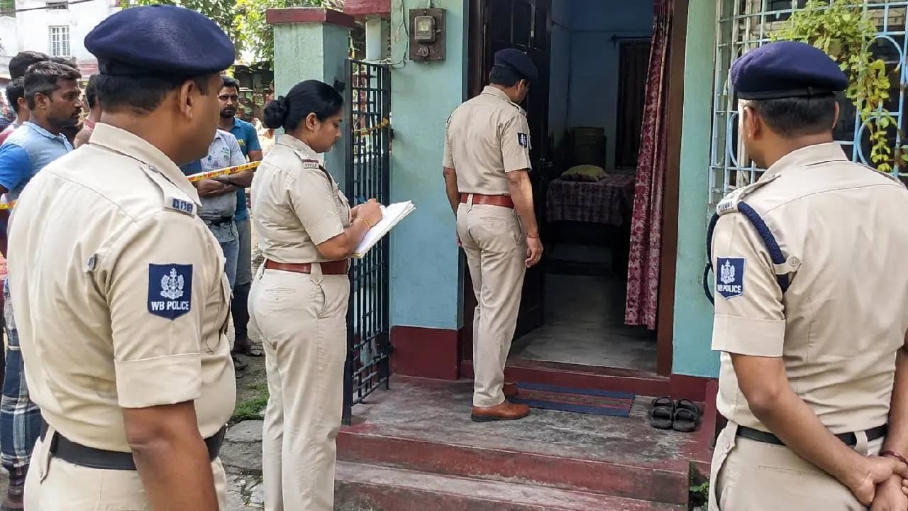 13 Year Old Girl Dead Body Found in Home, Family Alleges She Was Forcefully Married, Physically Assaulted in Gaighata