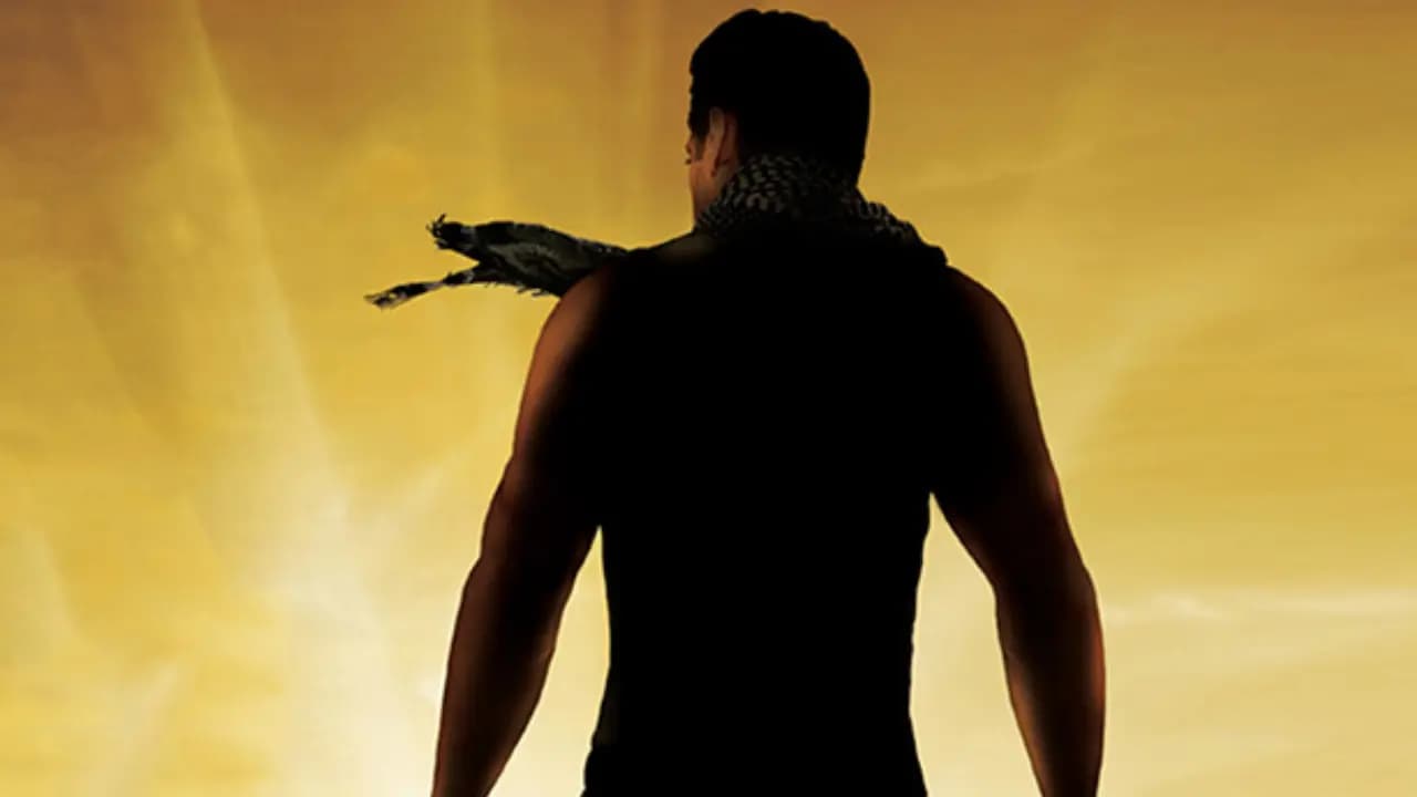 Bollywood Actor: Dropped Out of School Over Unpaid Fees, Earned Just Rs 75 by Dancing, Now Rs 3,000 Crore Superstar! Can You Guess Who?