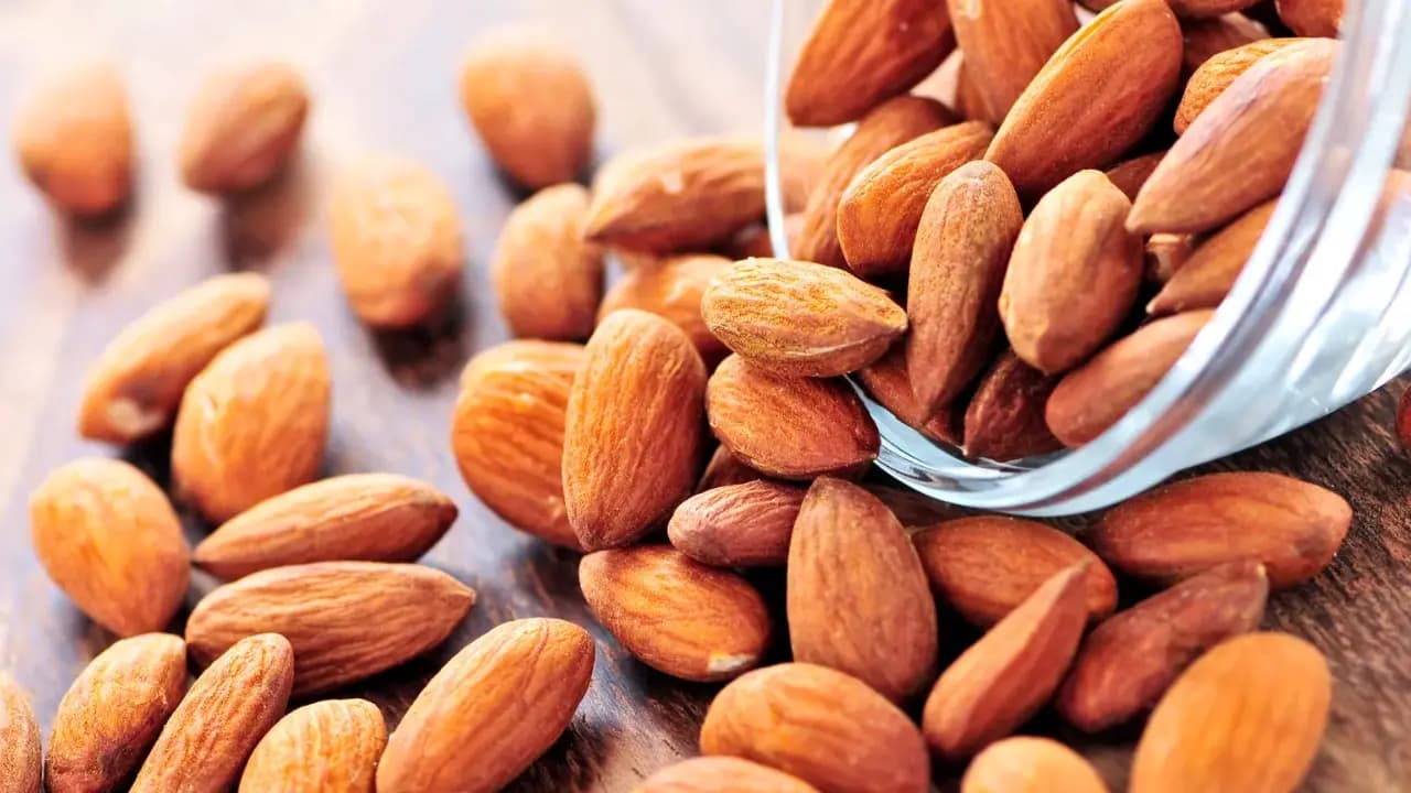 How Many Almonds Should You Really Eat Everyday