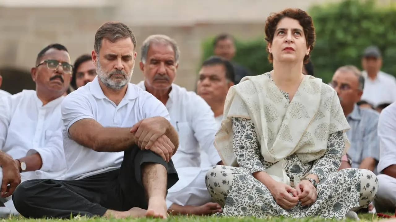 Gandhigiri at Rajghat: Opposition plans big move for Friday heading to the President next